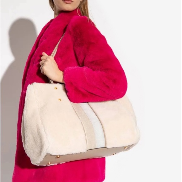 ♠️kate spade Everything Racing Stripe Faux Shearling Fur Large Tote, Cream, NWT - Picture 3 of 16